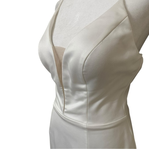 Natali Styran Modern Romance Bridal Gown Sheer Sweetheart With Spaghetti Straps - Picture 5 of 16